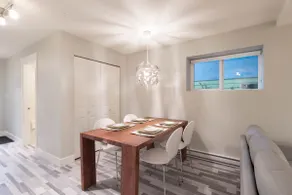 Pemberton Heights Getaway - Image 4