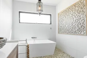 Luxury Oasis Villa with Pool! - 3 Mins to Beach, Shops, Restaurants, Market. - Image 4