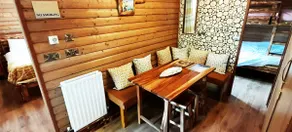 The Swallow's Return LogCabin, Carlingford, A91D954 - Image 5