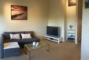 Scarborough Heights Beachside Villa - Image 2