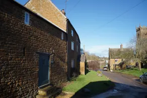 Geräumiger Umbau der Scheune in einem ruhigen Dorf in Oxfordshire - Image 4