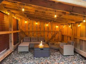The Birches Luxury Cabin | A White Mountain Escape - Image 4