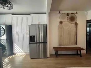 *Charming House of Riverside (All King Beds & TVs) - Image 3