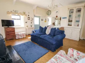 Cliffs of Moher Charming Quirky Cottage - Image 5