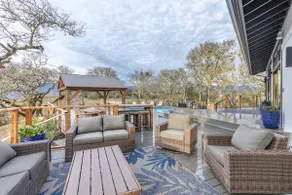 Private Home on 6 Acres Pool, Hot Tub and Views! - Image 2