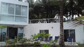 Beachfront house - Image 5