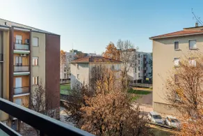 Modern and new apartment in Brianza - Image 5