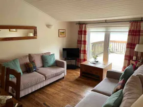 Viking Cottage on the Banks of Loch Long Arrochar - Image 4