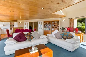 Amazing View Home - Image 3