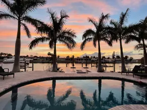 Newly Renovated Keys Style - Private Resort Home - Image 2