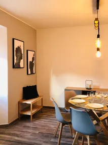 Albufeira Emblematica Apartment - Wifi & Pool - Image 5