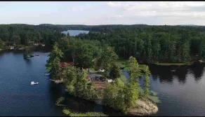 Tranquil Lakefront Cottage - Hot Tub - Fire Pit - Image 3