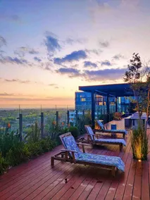 Cozy 2B2B Apt/ free parking/views/pool - Image 3