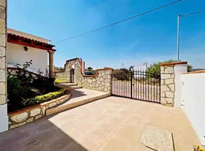 Beautiful View House - Image 5