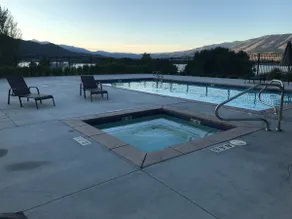Affordable Pineview Reservoir 2 Bedroom Suite with a View - Image 4