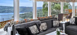 Lakeside Serenity - Luxurious Montville Retreat - Image 3