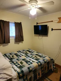 Cozy little cabin in the heart of Curtis - Image 3