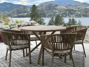 Beautiful Skaha Lake View Studio - Image 5