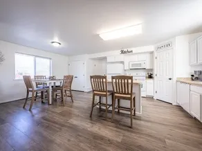 Private 3-Bedroom home in the heart of Logan. - Image 3