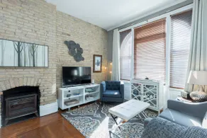 Downtown- Cool; Historic Exposed Brick 2 Bedroom - Image 3