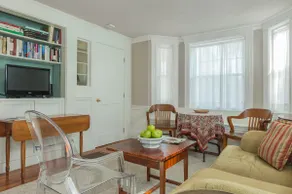 Sunny Huron Village Apt. w/ Terrace - Image 5