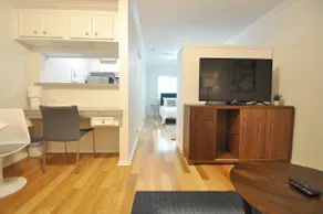 The Austin Cool Condo - Image 3