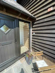 Countryside Lodge close to Stonehenge & Salisbury - Image 3