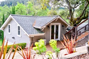 Romantic Napa Valley Cottage - Image 5
