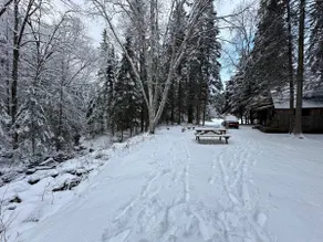 Cozy Creek-Side Cabin - Image 5