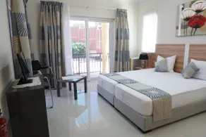 High-End finished apt Higher Heights, Barbados - Image 3