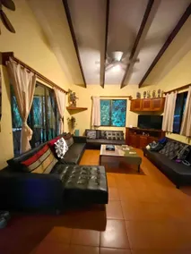 Serenity Home Villa with jungle view and pool - Image 4