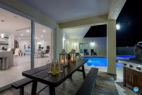 Modern 8 guest Family Villa with pool, 4 bedrooms! - Image 2