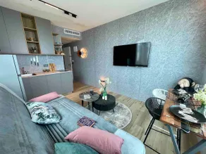 C Tower Premium Apt, Sea View - Image 5