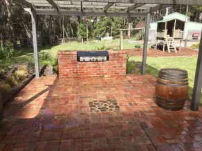 Duck Tree Lodge - Bush Retreat, Macedon Ranges - Image 2