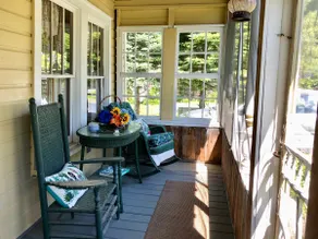 Lady Bug-Quaint Caroga Cottage-100 Steps to Lake! - Image 2
