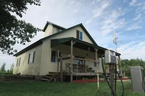 Rural Getaway at Homestead Lodge - Image 2