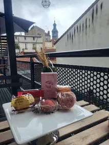 F2 Place d'Erlon, Air Conditioning + Terrace - Image 4