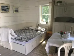 Farhult Beautiful new guesthouse with greenhouse - Image 3