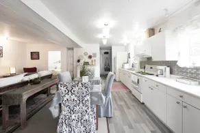 Himikalas Two, a two Bedroom Spacious Retreat - Image 3