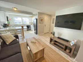 Plum Royale Jr: Cozy Plum Is. home w/beach access - Image 2