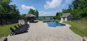 Lake house with private pool and resort amenities - Image 5