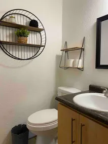 Cozy 2-bedroom townhouse. 15 Min from Fort Bliss. - Image 5