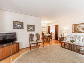Peacefully Retro Bungalow House close to WEM - Image 3