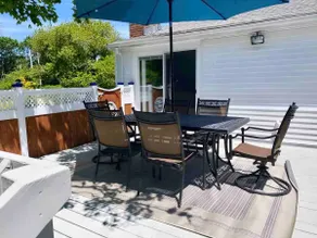 WALK to Seawall/Restaurants! All the amenities! - Image 5