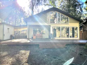 The Riverhouse | Hottub | Fireplace | Pups Ok! - Image 2