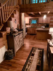 5 Star High Country Hideaway Cabin hot tub Pet Friendly Pond Sleeps 8 Pond View - Image 2