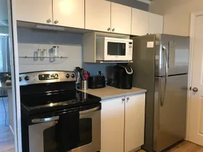 The Magnolia - 2BDR Condo Downtown - Image 3