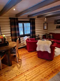 Cozy cottage in scenic surroundings - Image 2