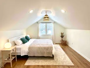 Entire Home | Fenced Yard | Fast Wi-Fi | Quiet - Image 4