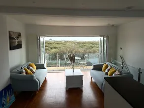 2 Mins From Beach House Overlooking Nature Reserve - Image 5